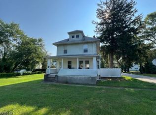 260 Newark Pompton Tpke, Pequannock, NJ 07440