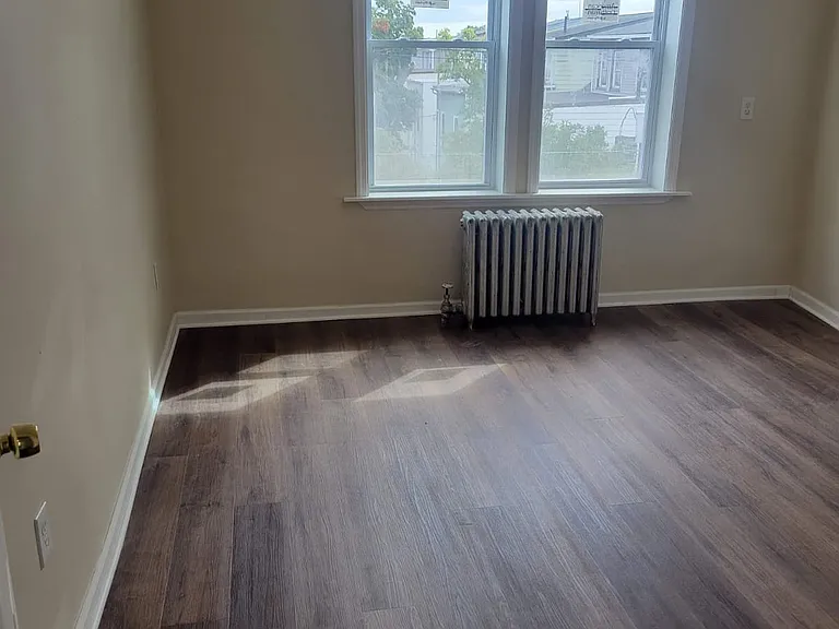 335 Osborne Ter #307 — Photo 5