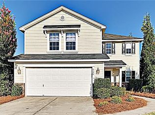 4136 Davis Meadows Dr, Charlotte, NC 28216