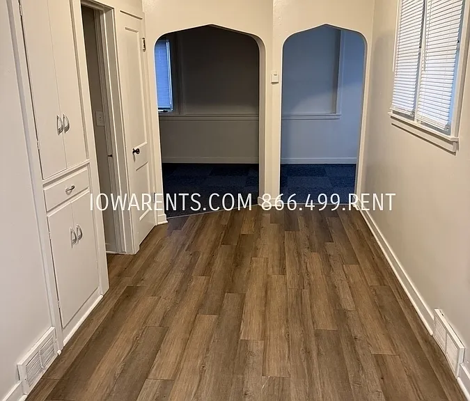 504 E Coolbaugh St #1 — Photo 2