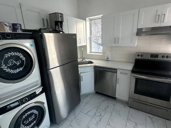 783 Warburton Ave #33