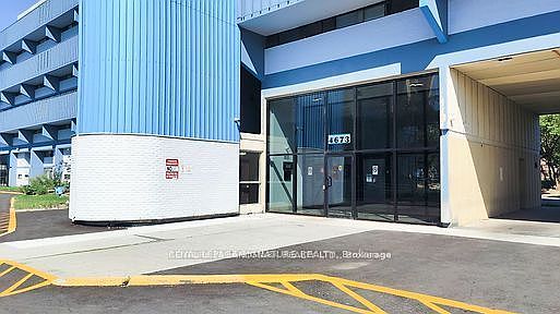 2nd image of 4673 Jane St Unit 806
