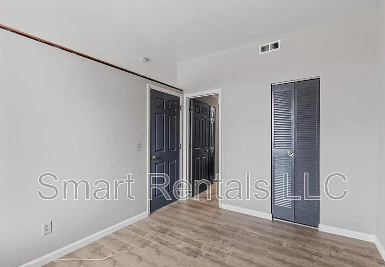 1642 S 39th St #1S — Photo 5