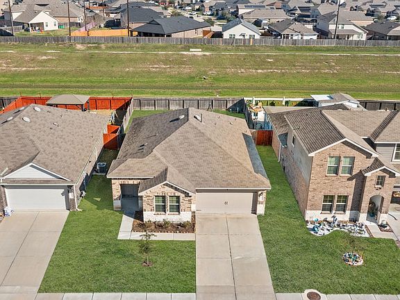 4th image of 21006 Belmont Village Way