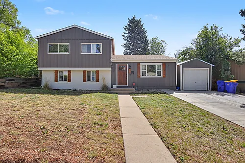 119 Arrawanna St Photo 1