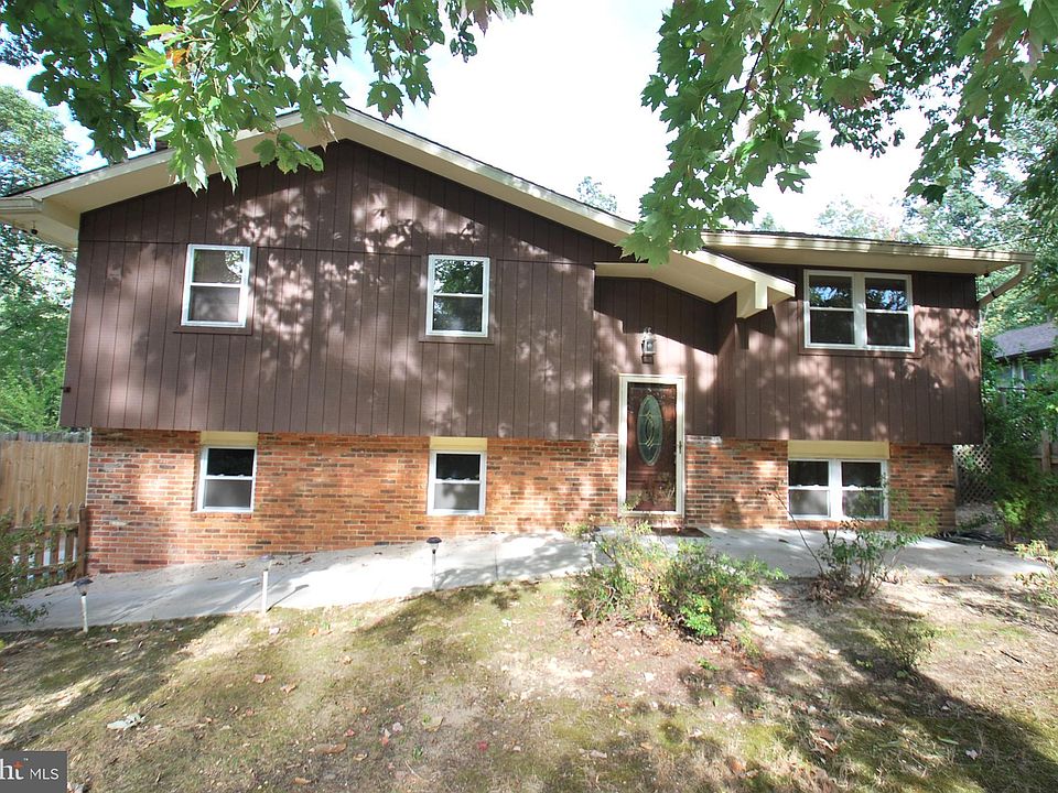 1st image of 1381 Greenway Dr