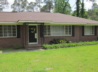 118 S Edgewood Dr, Statesboro, GA 30458