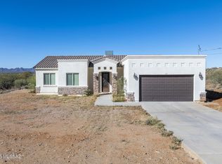 132 Avenida Pastor, Nogales, AZ 85648