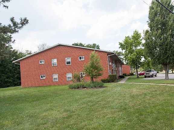 4th image of 3800 Beavercrest Dr #1460897