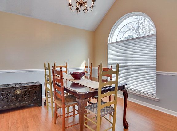 4th image of 1248 Watsonia Dr