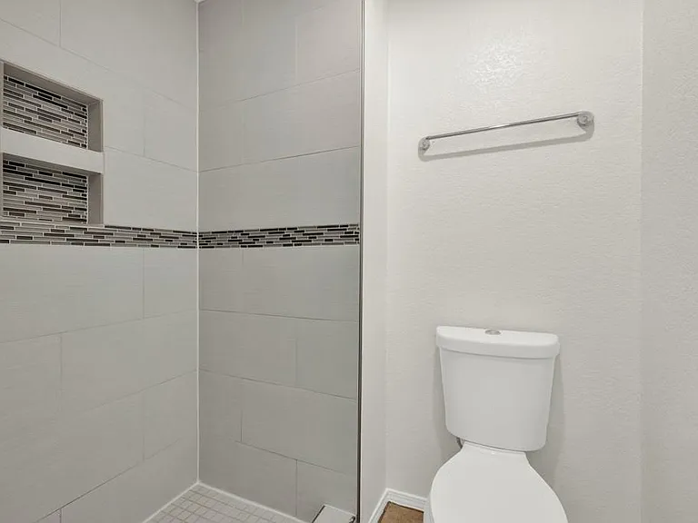 1202 Thorpe Ln #701 — Photo 23