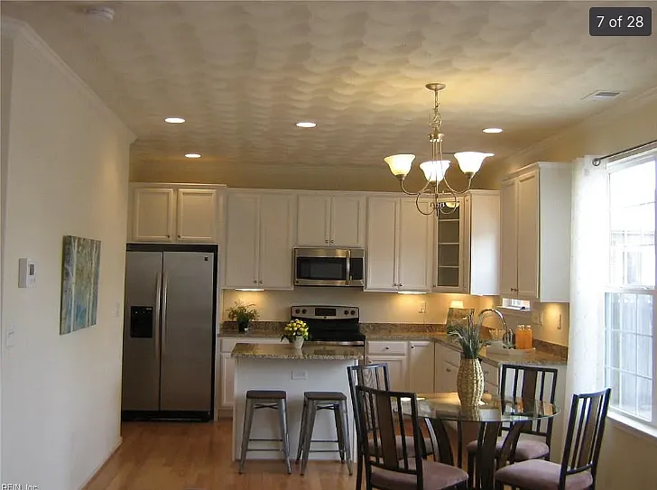 239 Twilley St — Photo 6