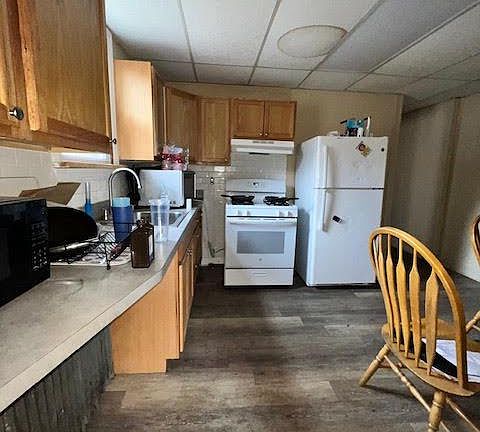 2nd image of 430 S Walnut St