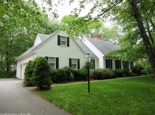 19 Beech Dr, Brunswick, ME 04011