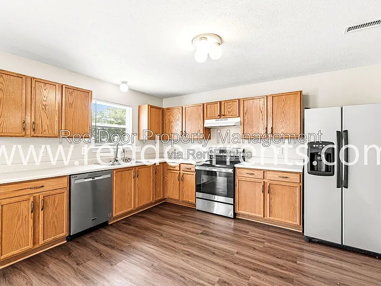 12419 Deerview Dr — Photo 6