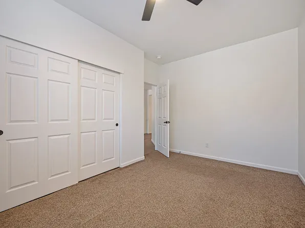 238 Saint Tropez Ln, Lincoln, CA 95648