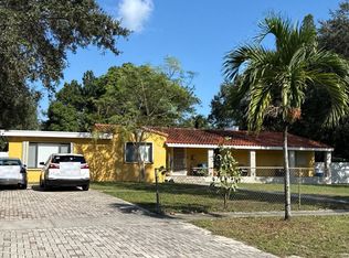 865 NE 143rd St, North Miami, FL 33161