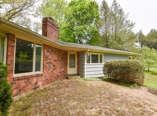 412 Aderhold Rd, Saxonburg, PA 16056
