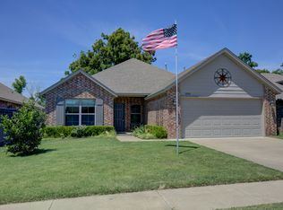 8555 E 160th St S, Bixby, OK 74008