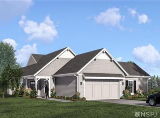 8269 Aurora St, Lenexa, KS 66220