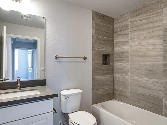 4th image of 17850 N 68th St #2171