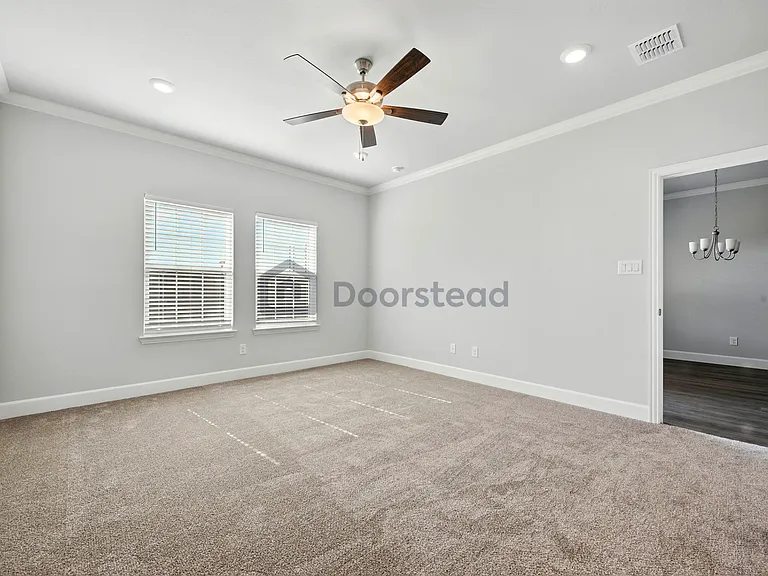 652 Parkside Dr — Photo 30