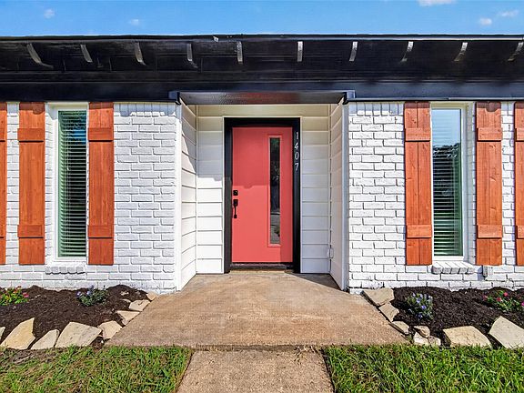 3rd image of 1407 Neptune Ln