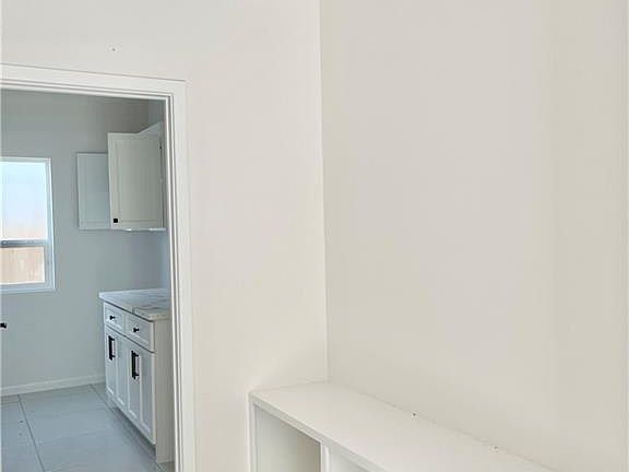 5th image of 1200 Matthew Dr