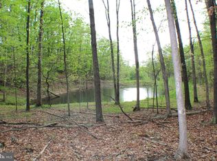 Pumpkin Center Rd, Petersburg, WV 26847