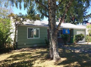 8439 34th Ave SW, Seattle, WA 98126