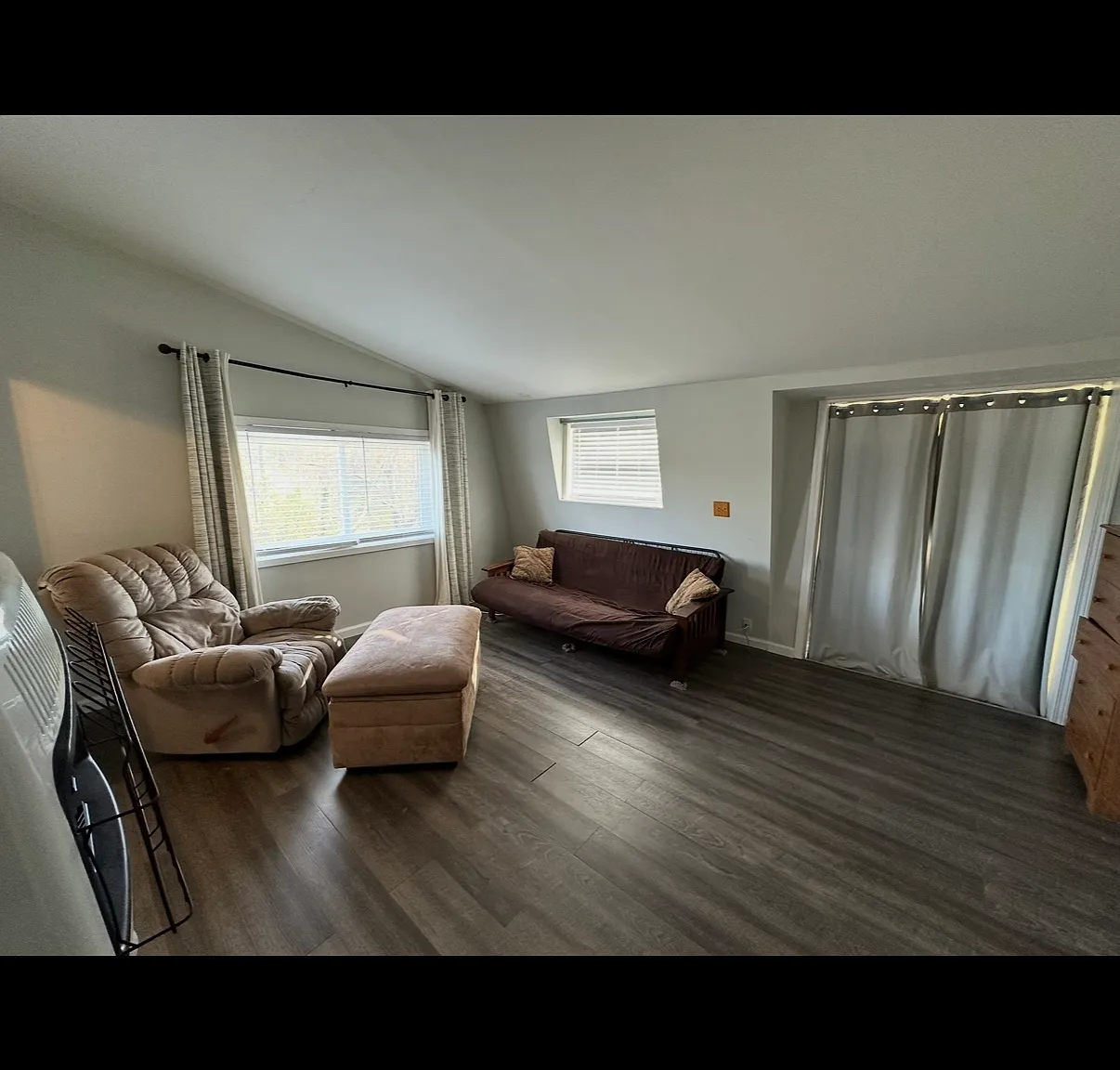 1 bed, 768 sqft, $1,100 — Photo 3