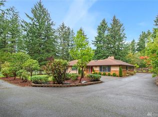 11404 Interlaaken Dr SW, Lakewood, WA 98498