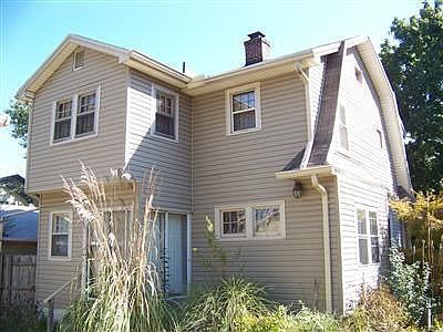 2nd image of 511 Heiss Ave