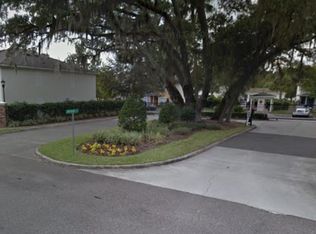 3570 High Hampton Cir, Tampa, FL 33610