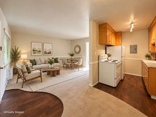 Must See Community in River Park Community ~ East Sac Area, 5484 Carlson Dr APT 21, Sacramento, CA 95819
