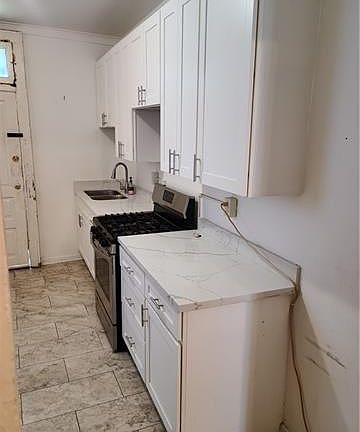 4th image of 2856 Baronne St