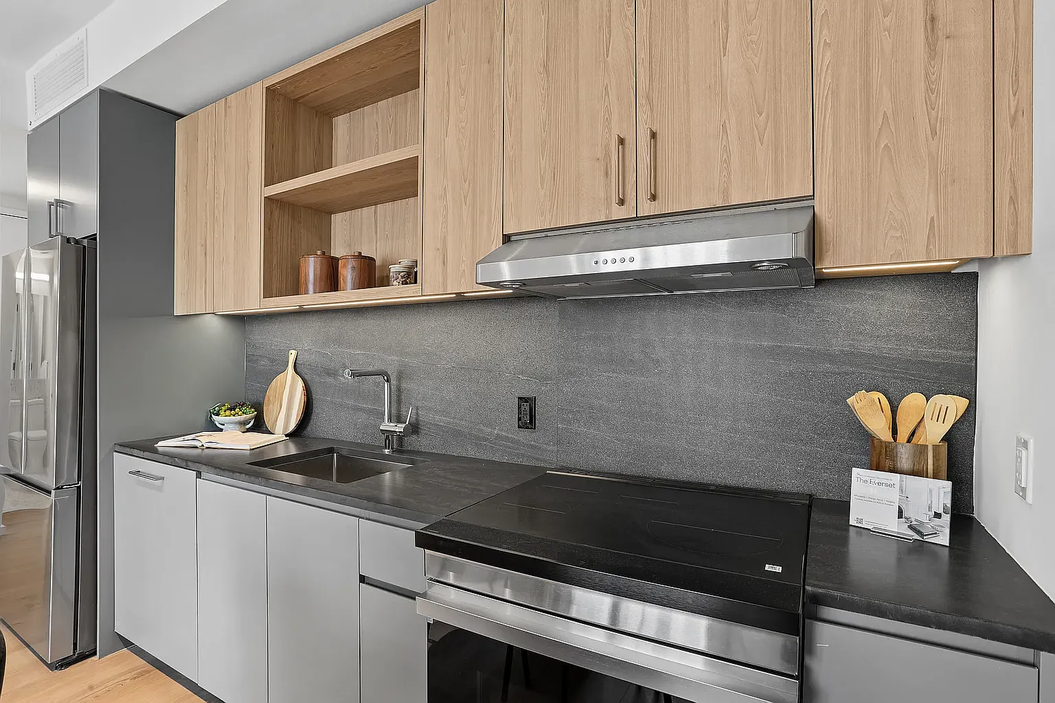 55 Willoughby Street — Photo 2