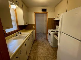 3423 E 2nd St N, Wichita, KS 67208