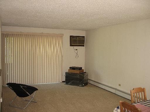 2nd image of 13 W Timber Ln #1