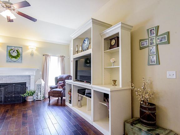 3rd image of 4161 Wildberry Dr