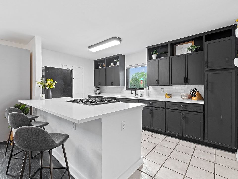 1st image of 6704 Santa Anita Dr