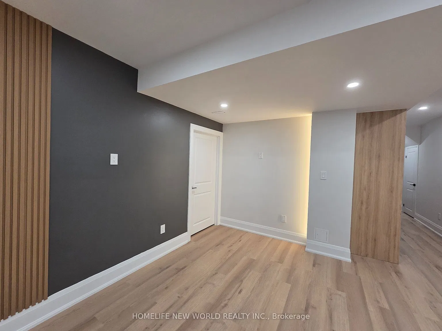 2 bed, $2,300 — Photo 4