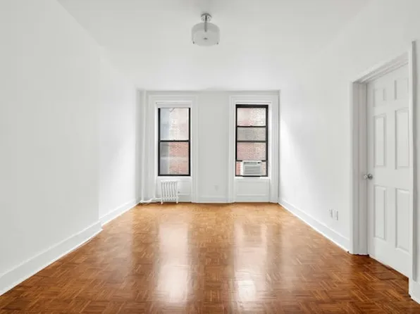 927 Madison Ave APT 4R, New York, NY 10021