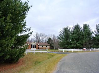 242 Lantern Hill Dr, Mount Pleasant, MI