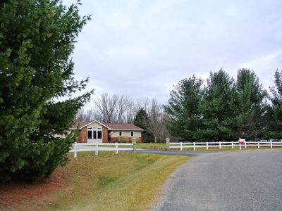 242 Lantern Hill Dr, Mount Pleasant, MI, 48858