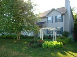 105 Summitt St, Poplar Grove, IL 61065