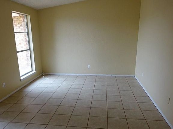 5th image of 10465 Orpheus Dr