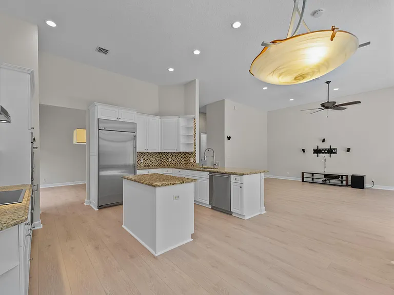 9875 Palma Vista Way — Photo 5