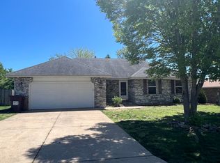 3514 W Village Ter, Springfield, MO 65810