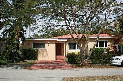 2nd image of 6381 NW 40th St